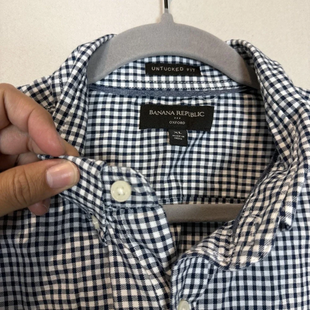 Banana Republic Shirt Mens XL Blue Check Untucked Fit Button‎ Down Oxford Casual